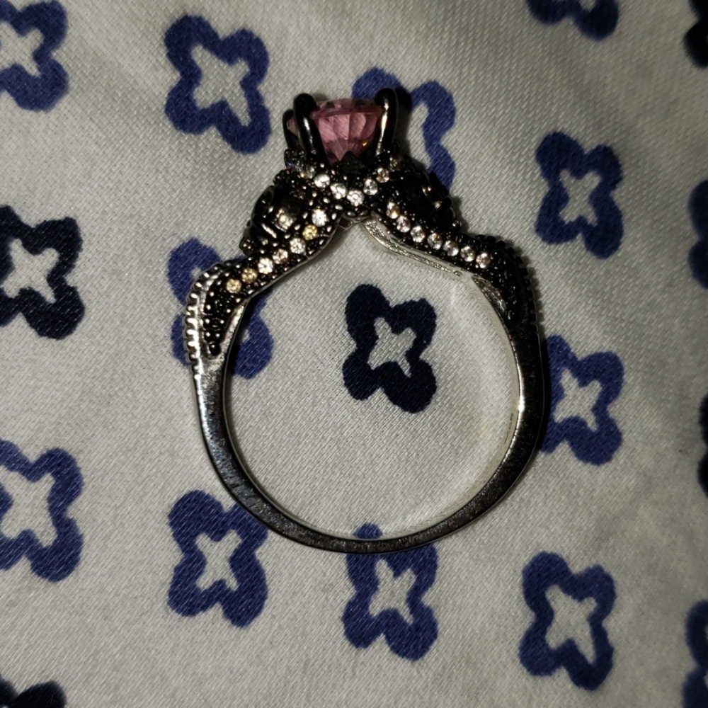 Skull wedding ring set - Picture 4 of 8